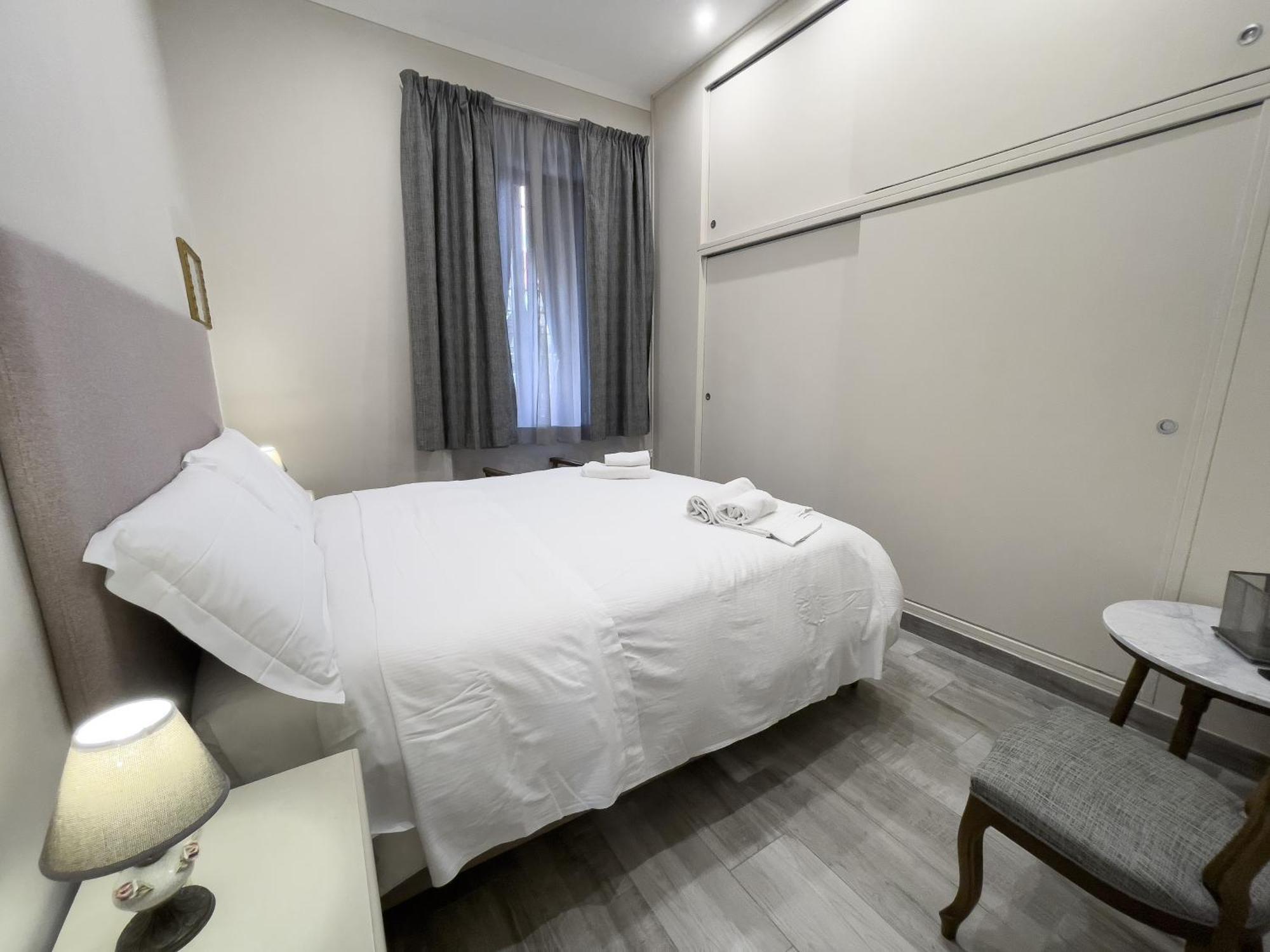 Mira Apartment *